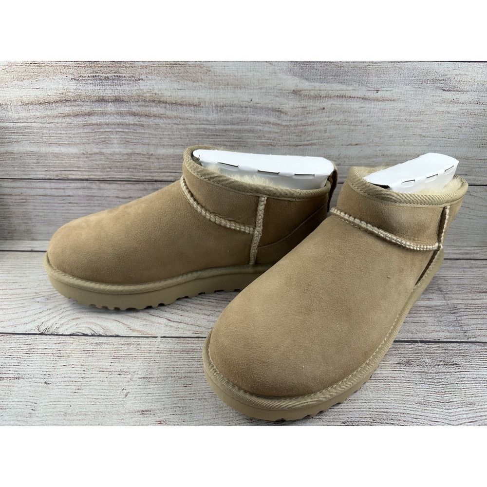 UGG Women's Sand Classic Suede Slip On Round Toe Ultra Mini Boots Size 8 NWB